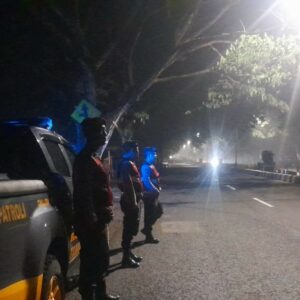 Polres Lombok Barat Gelar Patroli Blue Light, Wujudkan Keamanan di Jalur Vital