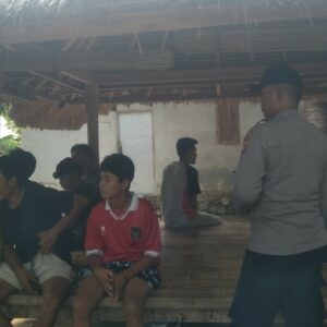 Polsek Sekotong Kolaborasi dengan Warga untuk Pilkada Damai 2024, Juga Sampaikan Pesan Anti Narkoba