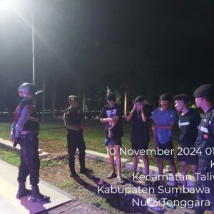 Malam Minggu Sat Samapta Polres Sumbawa Barat Gelar Patroli Dialogis