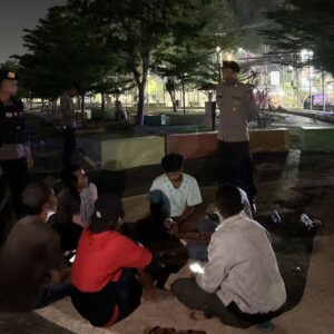 Satgas Preventif Ops Mantap Praja Rinjani 2024 Sat Samapta Polres Bima Kota Laksanakan Patroli Dialogis dan Himbauan Kamtibmas