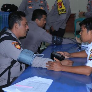 Polres Sumbawa Barat Laksanakan Apel Pengecekan Kesiapan Personel Pengamanan TPS Pilkada 2024