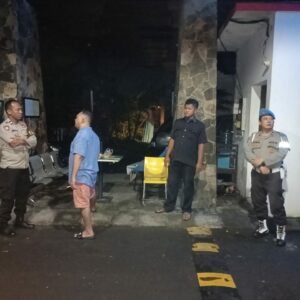 Kamtibmas Terjaga, Polsek Batulayar Aktif Patroli Malam di Titik Rawan