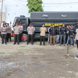Kapolres Bima Kota Pimpin Pengamanan Rapat Pleno Rekapitulasi Suara Pilkada 2024 Tingkat Kota Bima