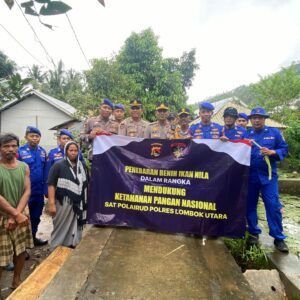 Dukung Ketahanan Pangan, Polres Lombok Utara Tebar Ribuan Benih Ikan