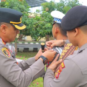 Kapolres Lombok Utara Pimpin Apel Gelar Pasukan untuk Operasi Lilin 2024