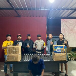 Bersih-Bersih Miras Jelang Pergantian Tahun, Tim Opsnal Polsek Rasbar Sita 5 Dus Arak Bali