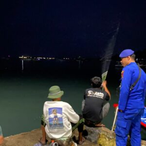 Sat Polair Pastikan Keamanan Pesisir pantai lewat patroli rutin