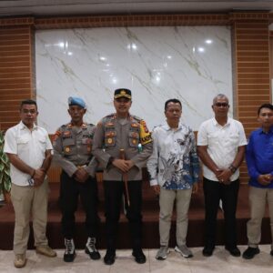 Kapolres Bima Kota Silaturahmi dengan Civitas Akademika STIE dan Universitas Muhammadiyah Bima