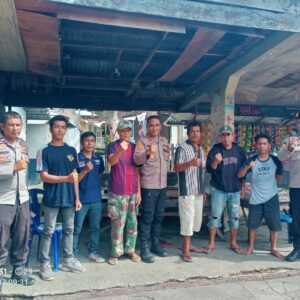 Polsek Asakota Laksanakan Jumat Curhat/Safari Jumat di Kelurahan Jati Baru Timur
