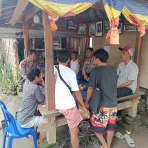 Polsek Pemenang Sambang Warga Ciptakan Kamtibmas Aman dan Kondusif