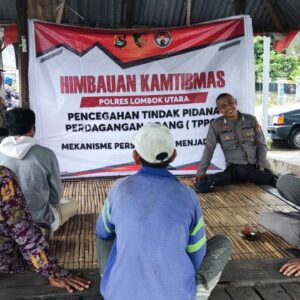 Personil Polsek Pemenang Intensifkan Patroli Dialogis untuk Peningkatan Kamtibmas