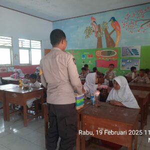 Dukung Program Pemerintah, Polres Bima Kota Pantau Distribusi Makanan Bergizi Gratis di SDN 70 dan SDN Imam Syafi’i