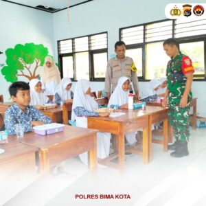 Sinergi TNI-Polri dan SPPG Kota Bima, Sukseskan Program Makan Bergizi Gratis di Kecamatan Asakota