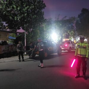 Personel Gabungan Polres Bima Kota Laksanakan Patroli Malam dan Patroli Menjelang Sahur Selama Bulan Suci Ramadhan 1446 H