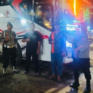 Polsek Rasanae Barat Laksanakan Patroli Blue Light, Jaga Keamanan di Bulan Ramadhan