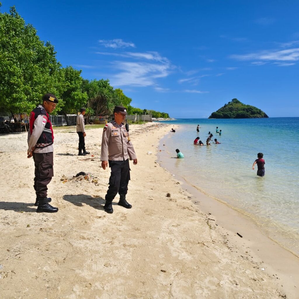Aman Nyaman di Pantai Sekotong, Polisi Hadir dengan Himbauan Humanis