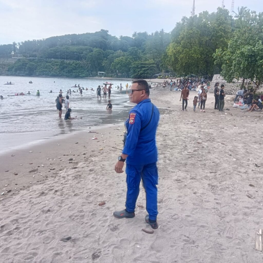 Satpolairud Pastikan Keamanan Wisata Senggigi Lebaran Ini