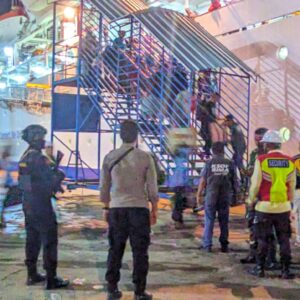 Pos Terpadu Pelabuhan Bima Amankan Arus Balik Penumpang KM. BINAIYA
