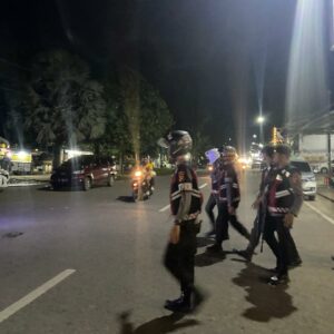 Ciptakan Situasi Tetap Kondusif, Personil Sat Samapta Polres Bima Kota Tingkatkan Penggelaran Blue Light di Malam Hari