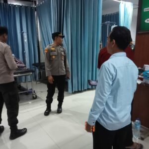 Polsek Bayan Lakukan Olah TKP Laka lantas