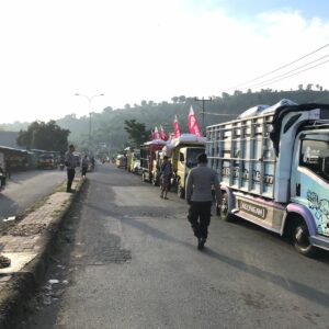 Sat Samapta Polres Bima Kota Laksanakan Rawan Pagi di Titik Rawan Macet