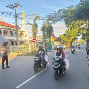 Sat Samapta Polres Bima Kota Laksanakan Rawan Pagi, Cegah Kemacetan dan Lancarkan Arus Lalu Lintas