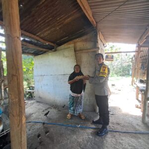 Polri Hadir Solutif: Program Nutrisi Mantap di Lombok Barat