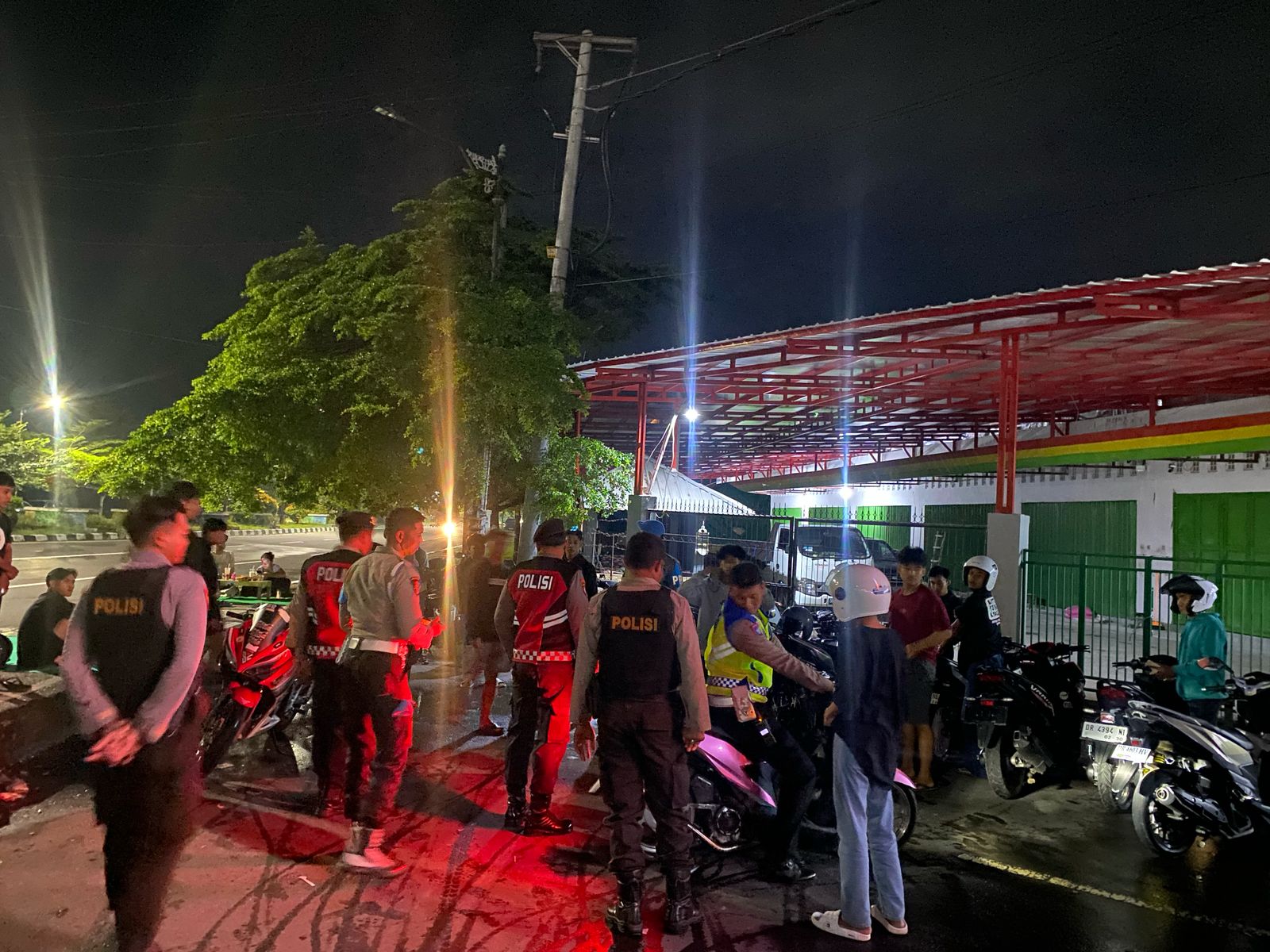 Polres Lombok Barat Tingkatkan Patroli Malam di Tempat Hiburan Guna Cegah Gangguan Kamtibmas