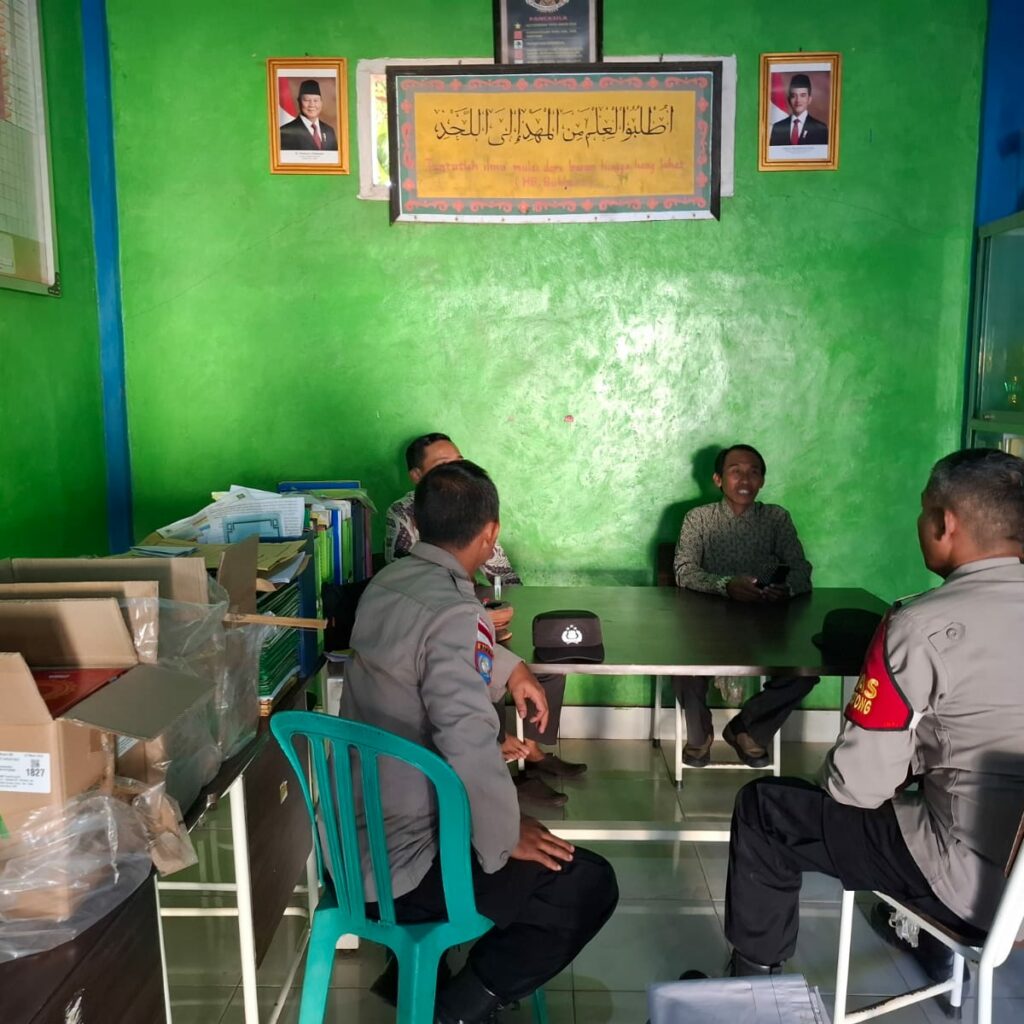 Kolaborasi Polsek dan Pesantren: Bangun Karakter Santri Sejak Dini