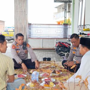 Silaturahmi Kapolsek Gerung, Perkuat Kemitraan Jaga Keamanan Lombok Barat