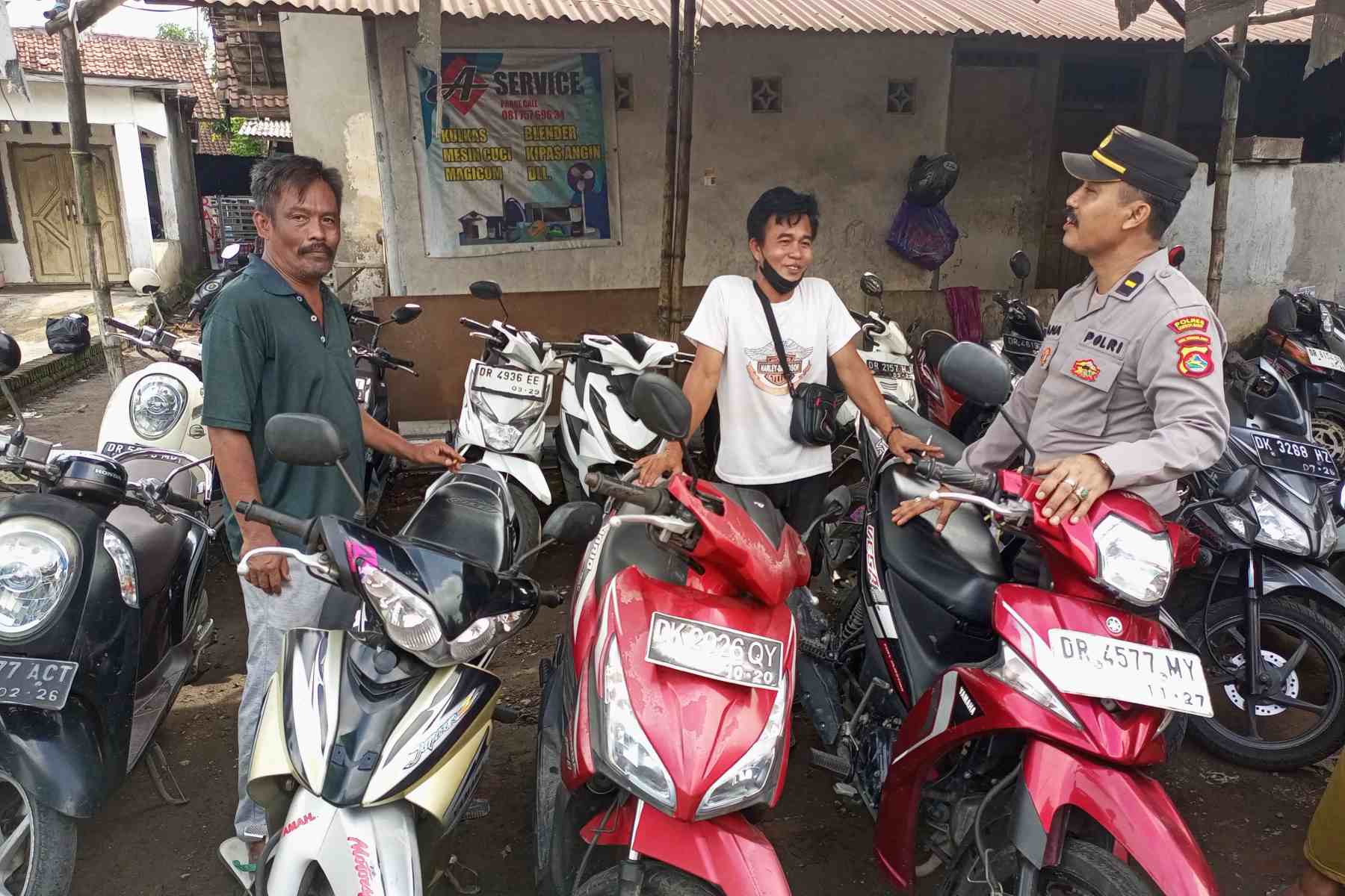 Jaga Ketertiban Lewat Tukang Parkir: Strategi Polres Lombok Barat