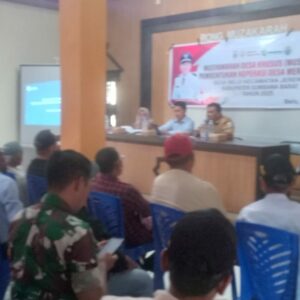 Kawal Program Pemerintah, Bhabinkamtibmas Desa Belo Hadiri Pemilihan Pengurus Koperasi Merah Putih