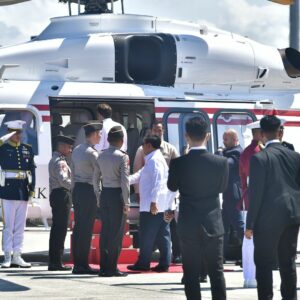 Helikopter AW 189 Polri Melaksanakan Pelayanan Penerbangan Kepresidenan untuk Presiden RI dan Presiden Perancis dengan Sukses