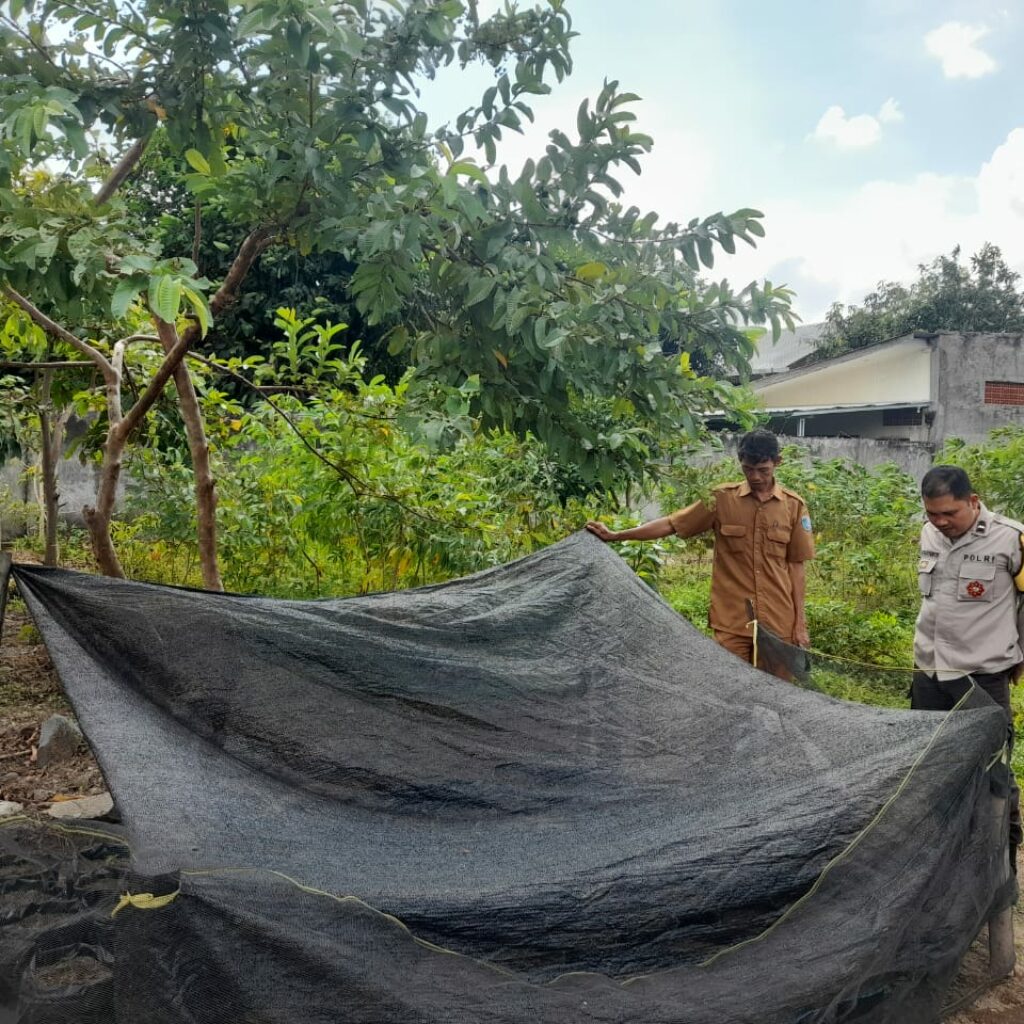Aipda Ahyar Ajak Warga Gelogor Selatan Manfaatkan Lahan Rumah