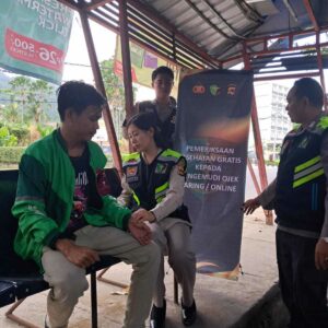 Layanan Kesehatan Gratis Polres Lombok Barat Sambut Hari Bhayangkara