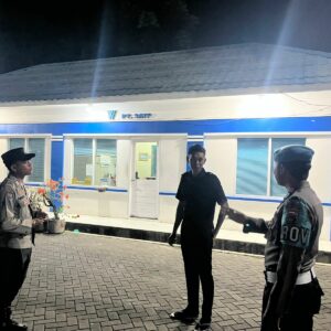 Patroli Polsek Kawasan Pelabuhan Lembar Jaga Stabilitas Keamanan Pelabuhan Lembar