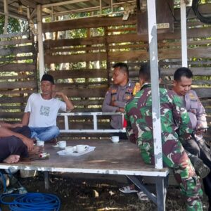 Polsek Alas Barat Bubarkan Judi Sabung Ayam di Labuhan Mapin, Tindak Lanjuti Keresahan Warga