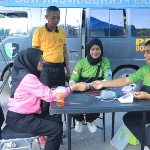 Polres Sumbawa Barat Hadirkan Pelayanan Terpadu di Car Free Day KTC, Disambut Antusias Masyarakat
