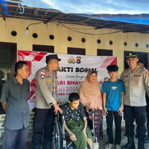Jelang Hari Bhayangkara, Polsek Sekotong Salurkan Bantuan di Cendimanik