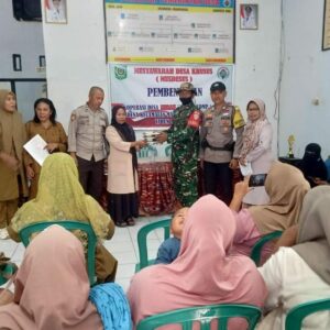 Polsek Madapangga Kawal Pendistribusian MBG Bagi Ibu Hamil, Ibu Menyusui dan Baduta di Wilayah Kecamatan Madapangga