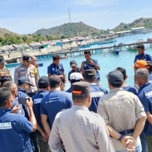 Polsek Poto Tano Berikan Pengamanan Kegiatan Jambore POKMASWAS se-NTB 2025, Wujud Sinergi dalam Menjaga Kelestarian Laut