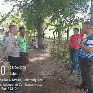 Polsek Sumbawa Bubarkan Judi Sabung Ayam di Lingkungan Raberas