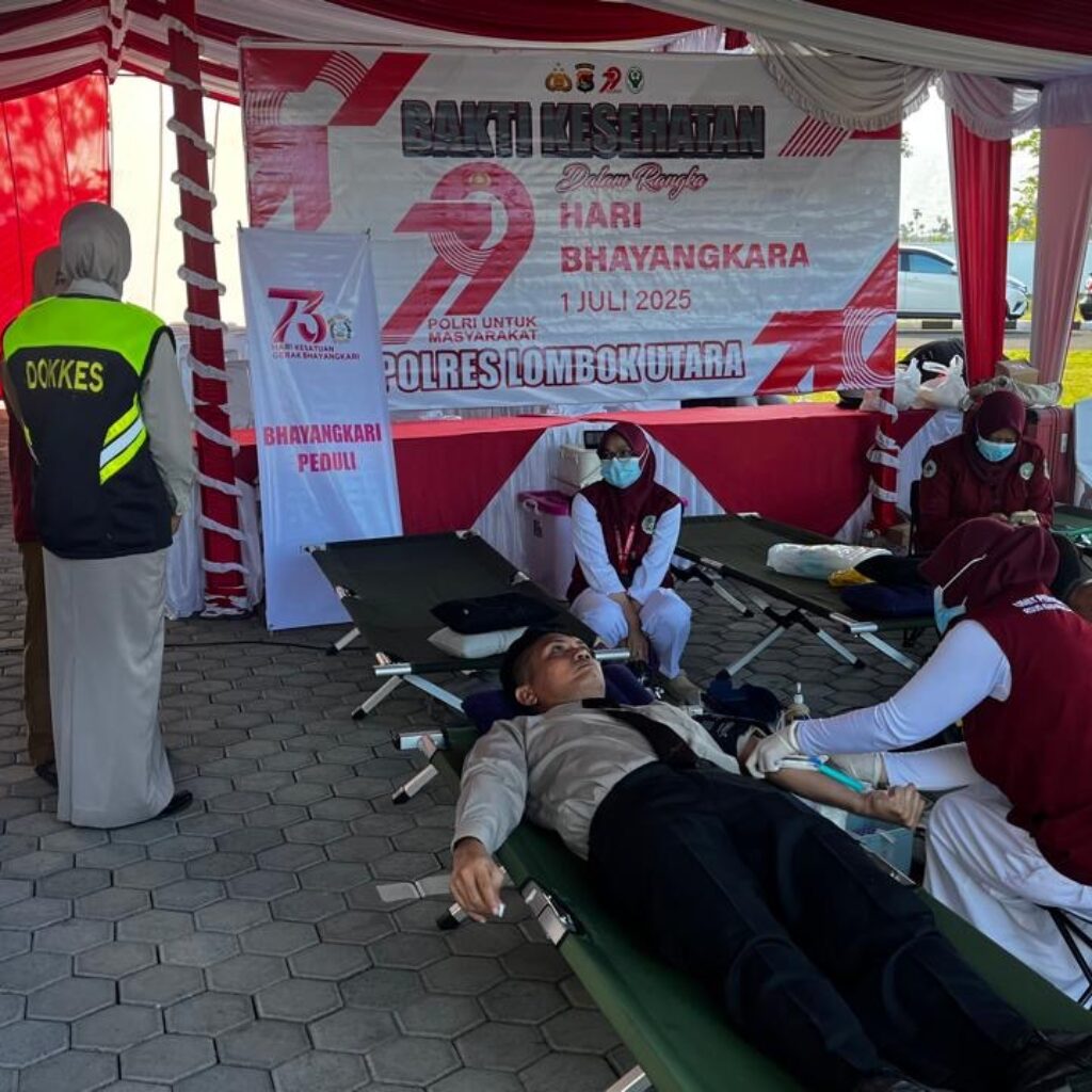 HUT Bhayangkara ke-79 Sinergitas RSUD Lombok Utara Gelar Donor Darah