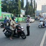 Polsek Rasanae Barat Laksanakan Rawan Pagi, Himbau Pengguna Jalan Tertib Berlalu Lintas