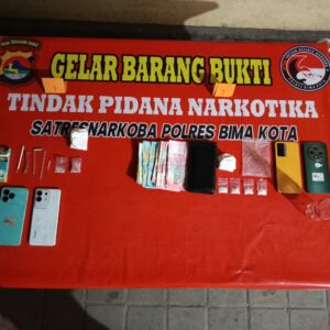 Tiga Pengedar Shabu Ditangkap di Dua Lokasi Berbeda, Polres Bima Kota Amankan 4,86 Gram Barang Bukti