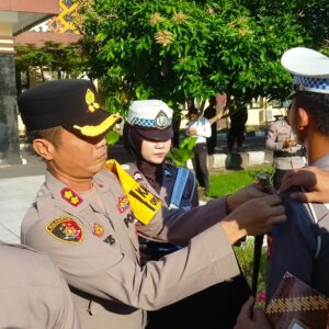 Kapolres Lombok Utara Pimpin Apel Gelar Pasukan Operasi Patuh Rinjani 2025