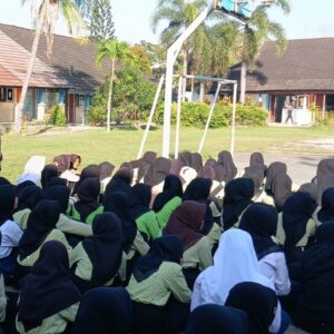 Polsek Labuapi Sosialisasi Cegah Tawuran di SMPN 2 Labuapi