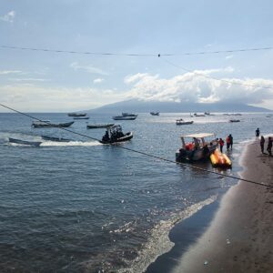 Sat Polairud Polres Bima Kota Amankan Lomba Dayung Festival Sangiang Api 2025