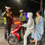 Sat Lantas Polres Lombok Utara Gelar Patroli Blue Light Berikan Himbauan Keselamatan Pada Pengendara