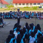 Sat Lantas Polres Lombok Utara Sosialisasikan Tertib Berlalu Lintas kepada Pelajar SMKN 1 Pemenang